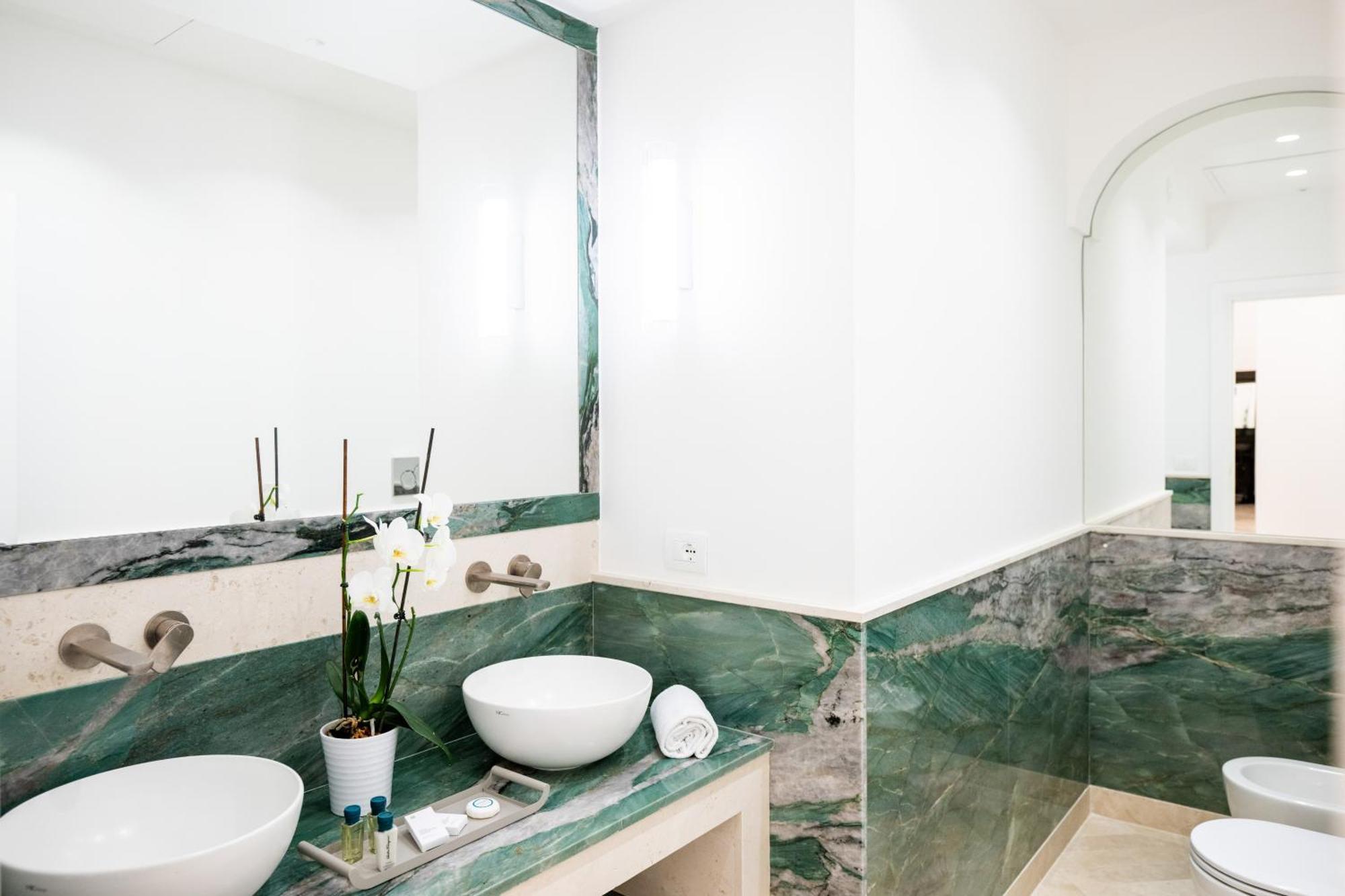 Maison Lilly - Luxury Accommodation Băile Herculane Dış mekan fotoğraf